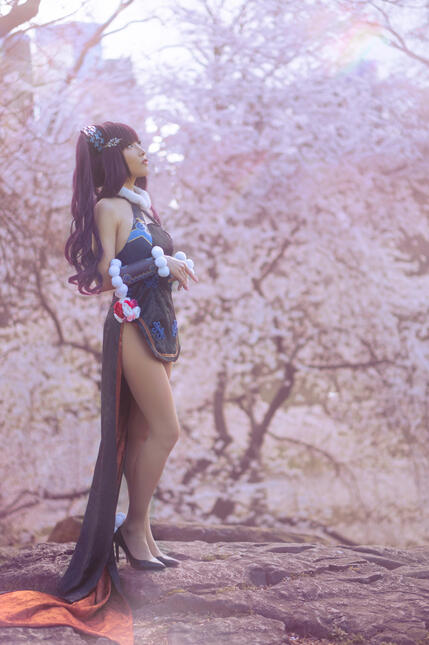 Instagram: mikarizaki